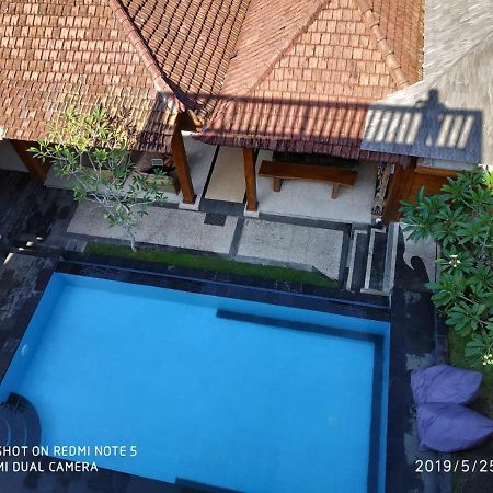 Medewi Beach Inn Pulukan Exterior photo
