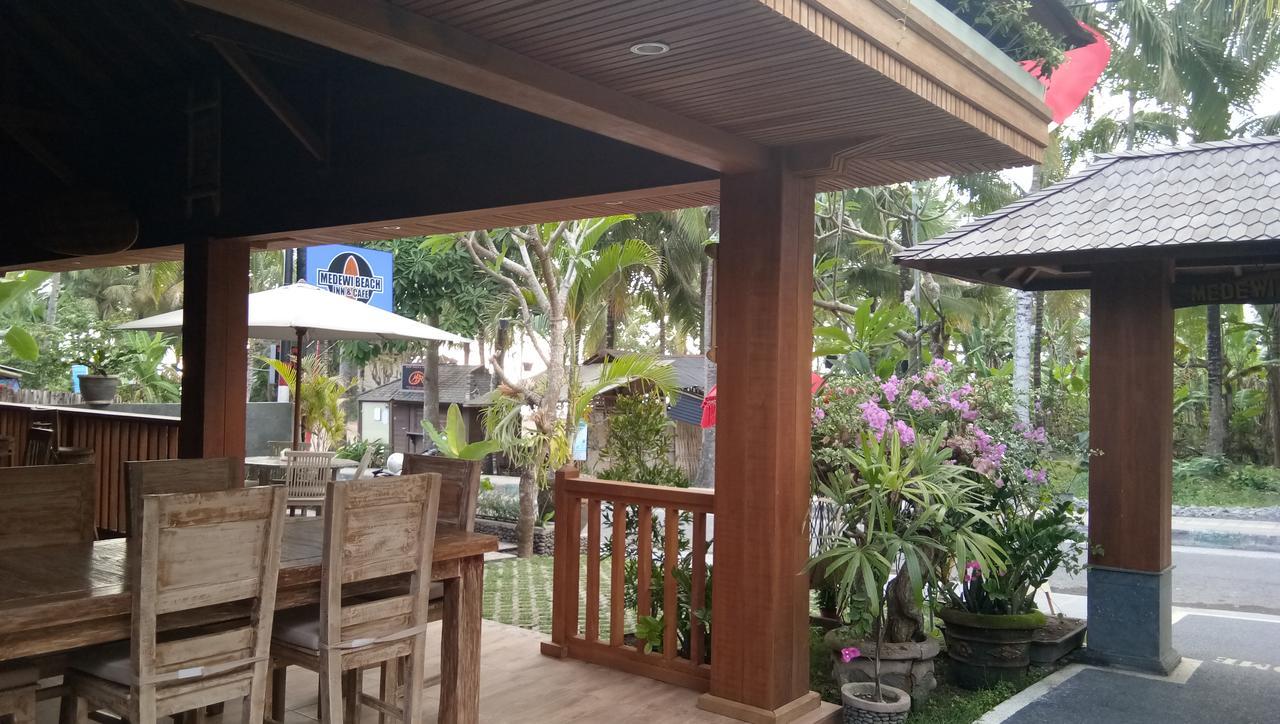 Medewi Beach Inn Pulukan Exterior photo
